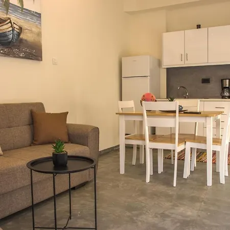 Lägenhet Danai House